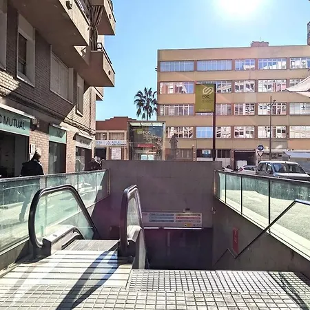 Apartment Fira 4 A 1min Del Metro Y Centro 15min L'Hospitalet de Llobregat